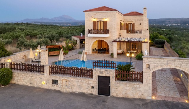 Impressive four bedroom stone house with swimming pool