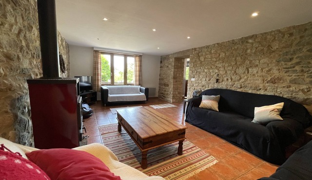 In a small hamlet in the Normandy countryside is this wonderful gite with panoramic views.