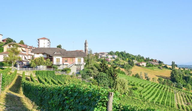 In beautiful Piedmont welcomes you this cozy vacation apartment.