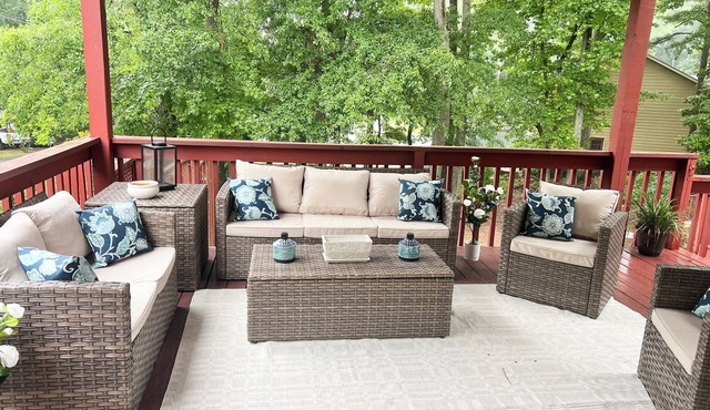 In Dacula, Charming 4-bedroom home in a warm, welcoming community.