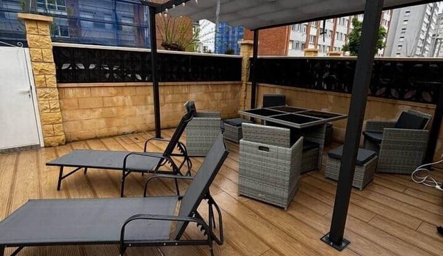 In Laredo, apt. with terrace 5 minutes walking distance to the beach