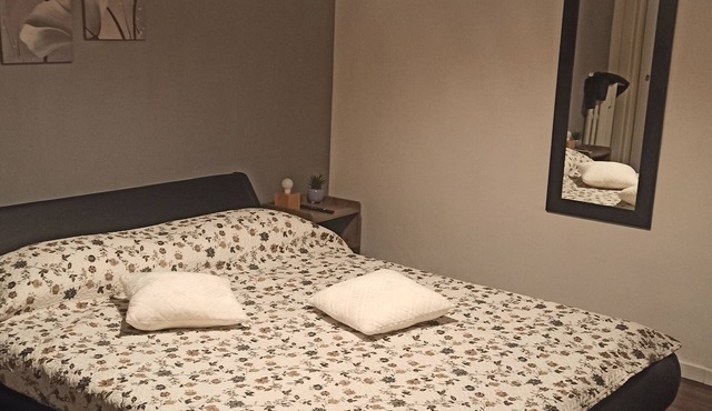 In the beautiful setting of Porta Pia is located " PARVA DOMUS ".