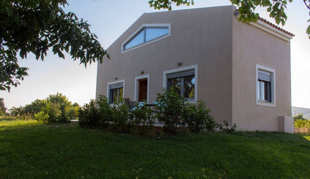 In the 'Perivoli' house B