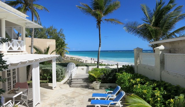 Inchcape Seaside Villas right on Silver Sands Beach - House Seaside