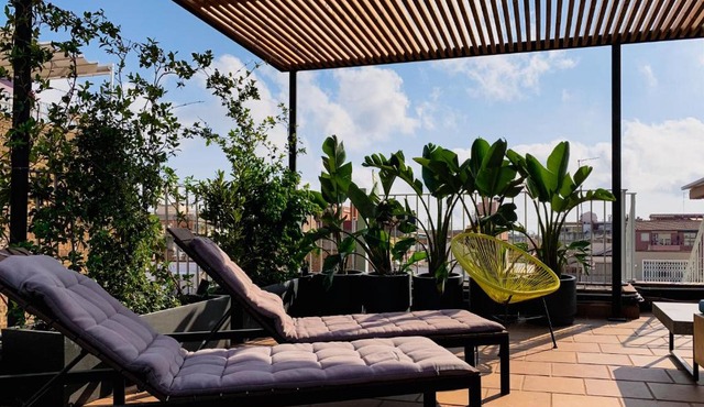 Incredible 2BR Penthouse with Urban Rooftop Garden