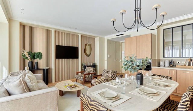 Incredible AC Apartment 3 bedrooms Center of Paris