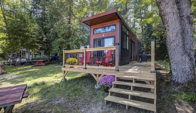 Incredible Tiny House Barbecue and Fire Pit Provided in Petawawa, Ontario