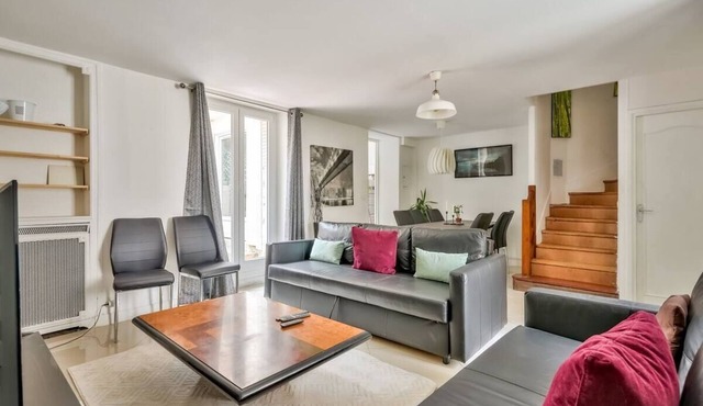 Incroyable Maison Avec Jardin Pour 10 Personnes Dans Paris!