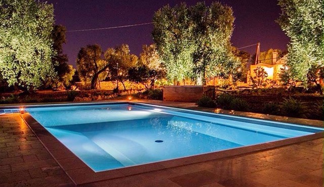 INDEPENDENT TRIPLE AND ACCOMMODATION IN THE 1700'S SPLENDID MASSERIA WITH SWIMMING POOL - WIFI