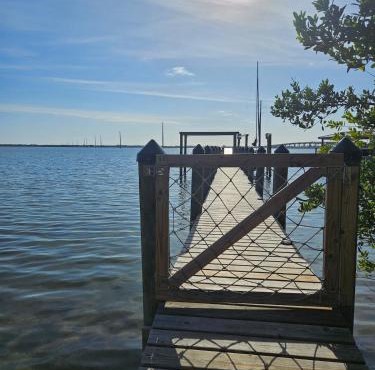 Indian River waterfront apartment with private dock
