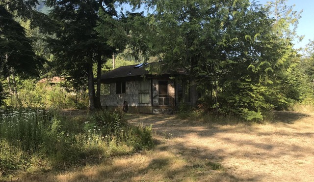 Indian Valley Rustic Cabin