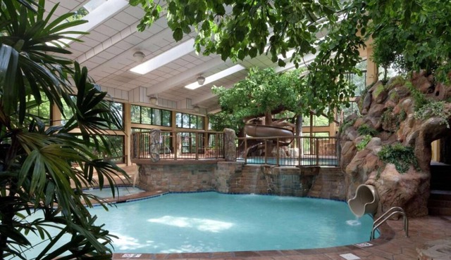 Indulge in Home-Like Comfort! Pets Allowed, Indoor Swimming Pool!