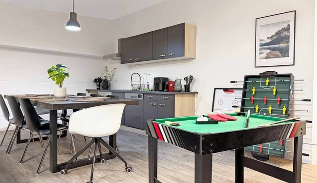 Industrie-Gruppenloft · 12 Personen · Spa, Spielbereich