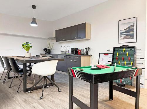 Industrie-Gruppenloft mit Spa & Grillbereich für bis zu 12 Personen