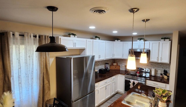 Indy 1Br Diamond II - centrally located