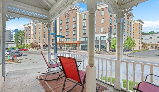 Indy Stadium Villas 702