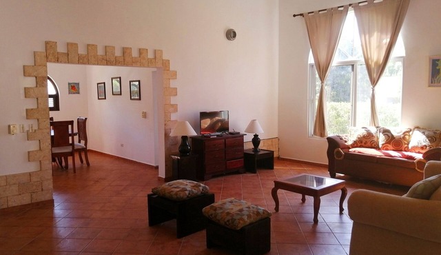 Inexpensive 3BD villa with private pool available for long-term rentals