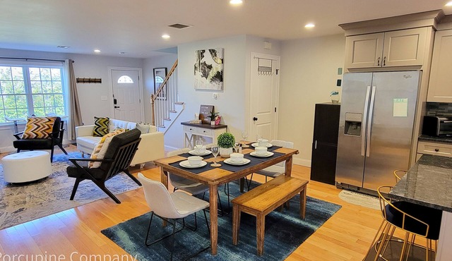Infant-friendly Luxurious 7 Beds, 6 Room Home with BONUS Loft! A Dream Getaway!