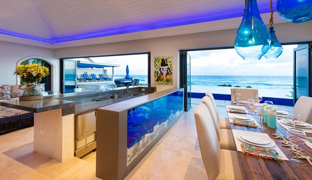 Infinity Escape with sea view beach access