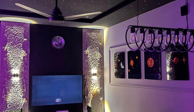 Infinity Lounge