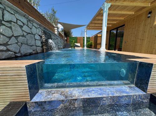 Infinity Suites Pushi
