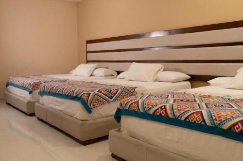 Infinity Suites triple room 211