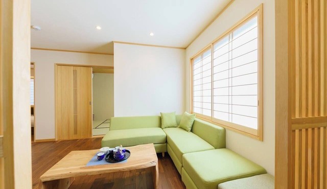 Inn Suzume 53 sq m 2 semidouble beds 2 single/Taito-ku Tokyo