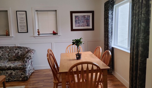 Inner City Bungalow Edmonton. Close to major sports facilities & hospitals