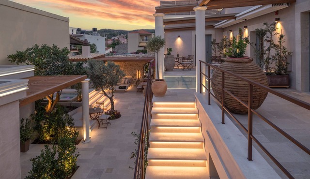 Inotropes Boutique Suites - Adults Only