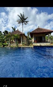 Intan sidemen villa