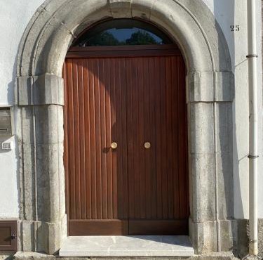 Intera casa in centro storico a 700 mt dal mare