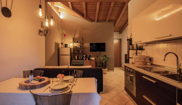 INTERIOR 13 - Coffee, Wifi & 15 min to MXP - Cozy Apt with all the comforts