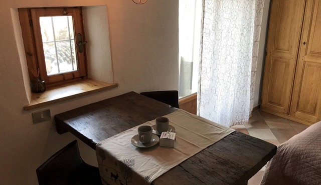 Intimacy, romantic studio apartment 2 km from Aosta