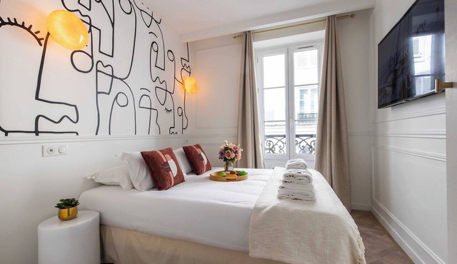 Intimate private room - 2P- Pigalle/Moulin Rouge