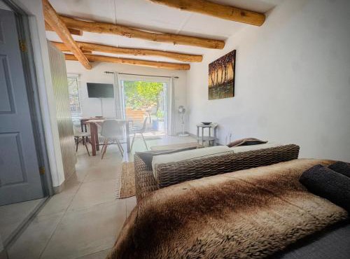 Intimate Studio for Two at Hebron Estate