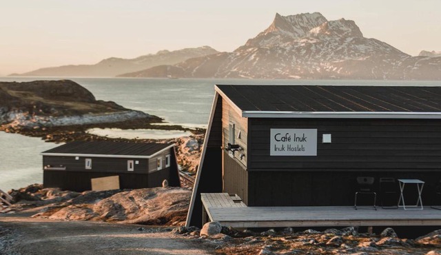 Inuk Hostels