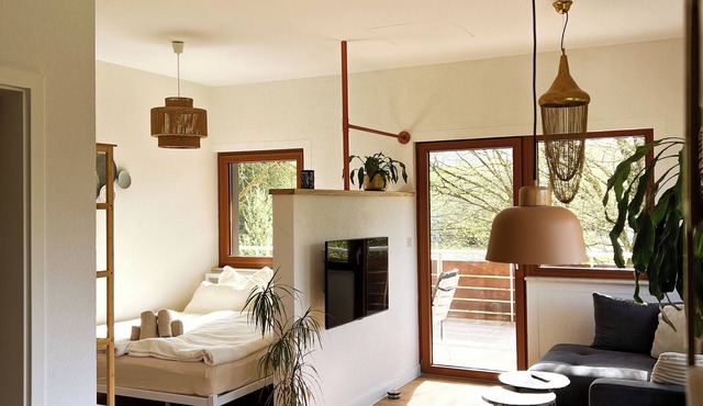 Inviting apartment with balcony in the middle of greenery 8min. from Schwäb.Hall