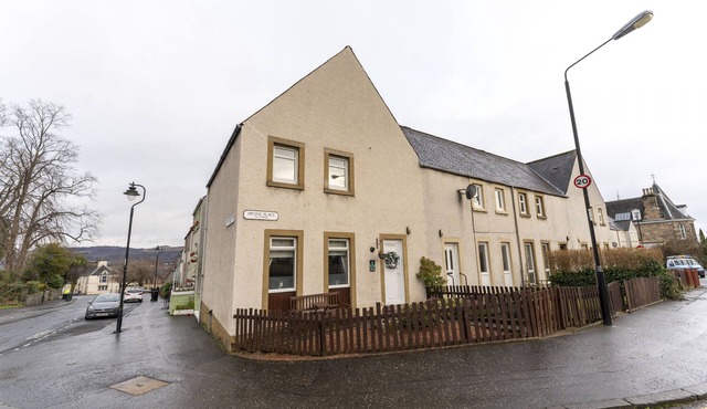 Iona - a terrace that sleeps 4 guests in 2 bedrooms