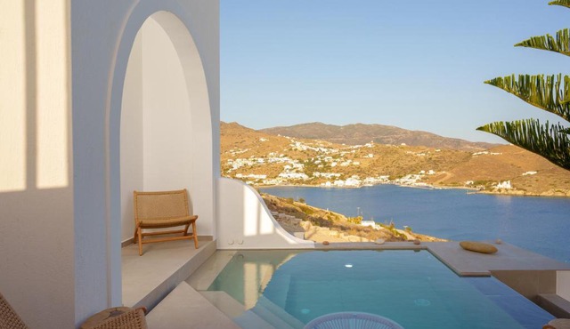 Ios Seaside house with sunset view and small pool