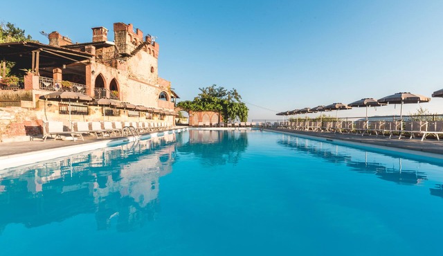 Ippotur Medieval Resort