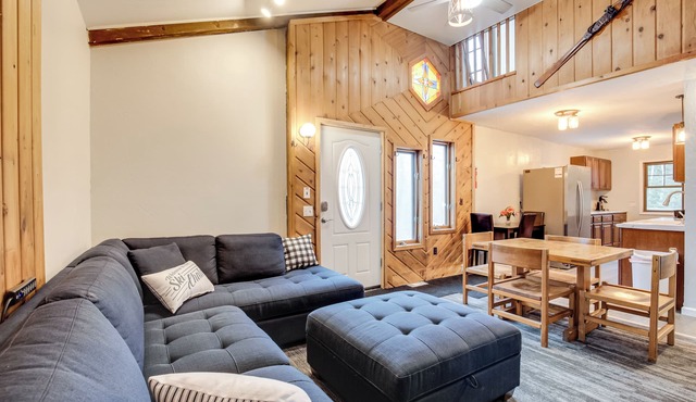 Iron River Retreat w/Sauna: Walk to Ski Brule!