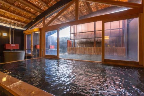 Iseya, Seaview Private Oceanside Bath