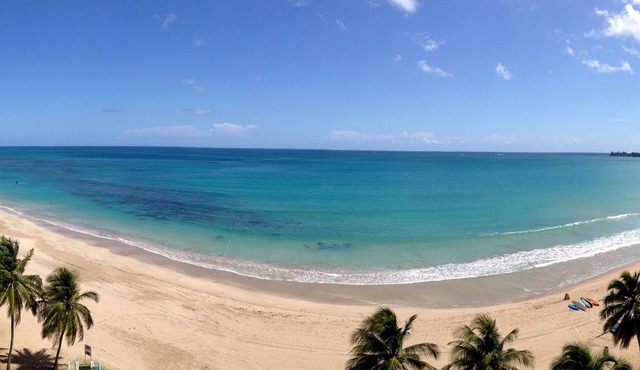Isla Verde Beach Paradise