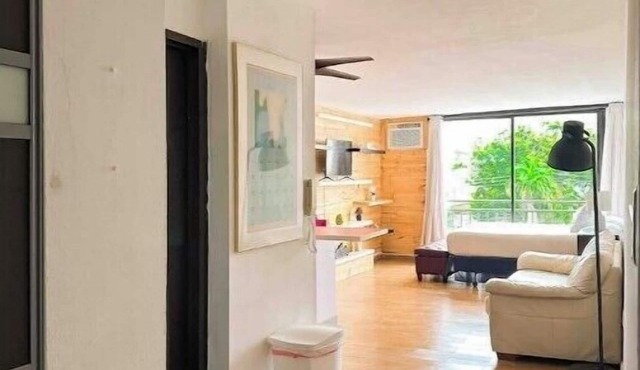 Isla Verde Beach Studio: w/Pool & Free Parking!