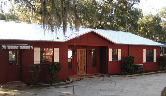 Island Lake Redwood Cottage With Canoe and Grill: Relax, Swim, Fish, Ski, Enjoy