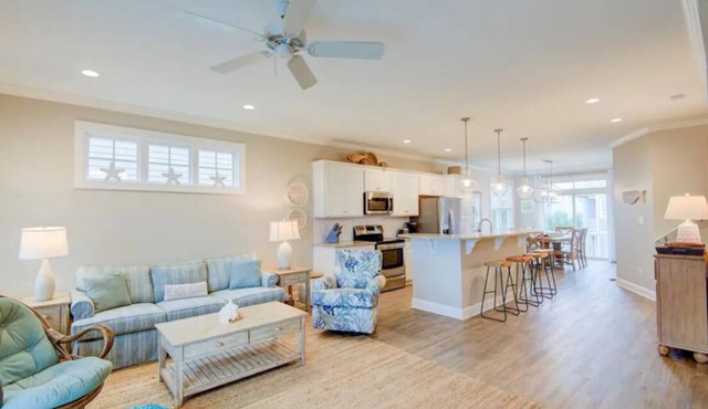 Island Tranquility- Ocean views/Steps to Ocean Pool Sleeps 6