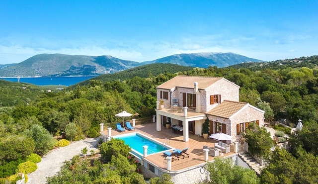 Island View - Three Bedroom Villa, Sleeps 6
