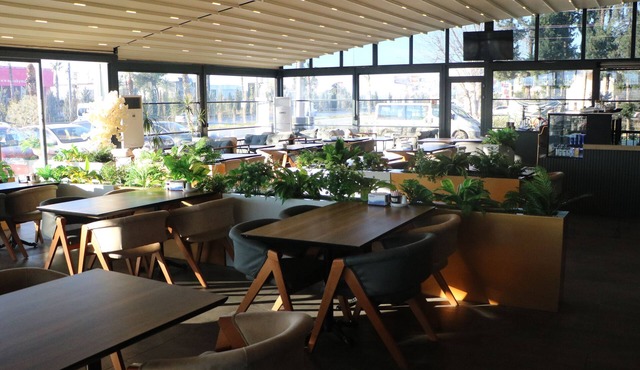 Isnova Hotel