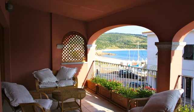 Isola Rossa Borgo Mare - Agenzia Isola Rossa