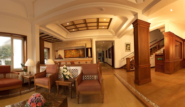 Issacs Residency